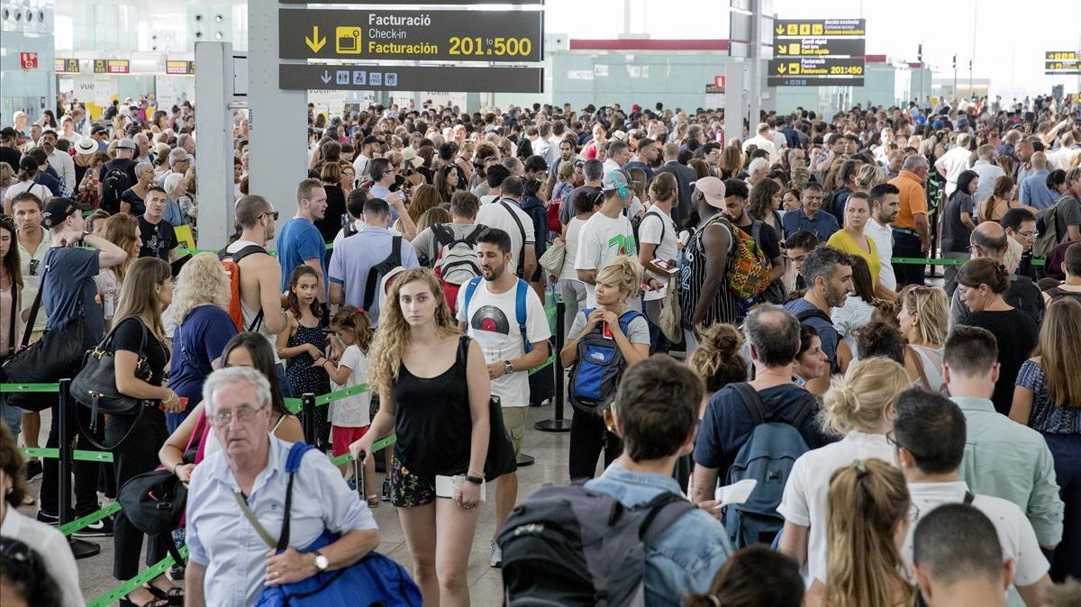 Huelga EULEN en el aeropuerto de Barcelona-El Prat